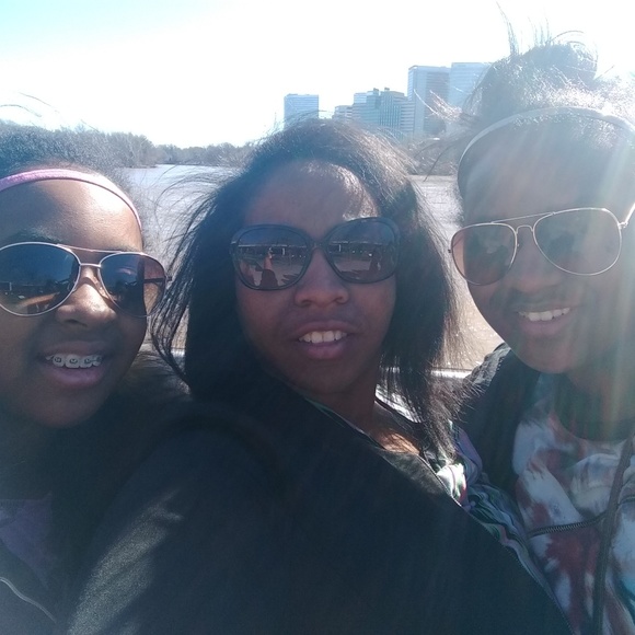 Meet The Posher - Picture 6 of 7